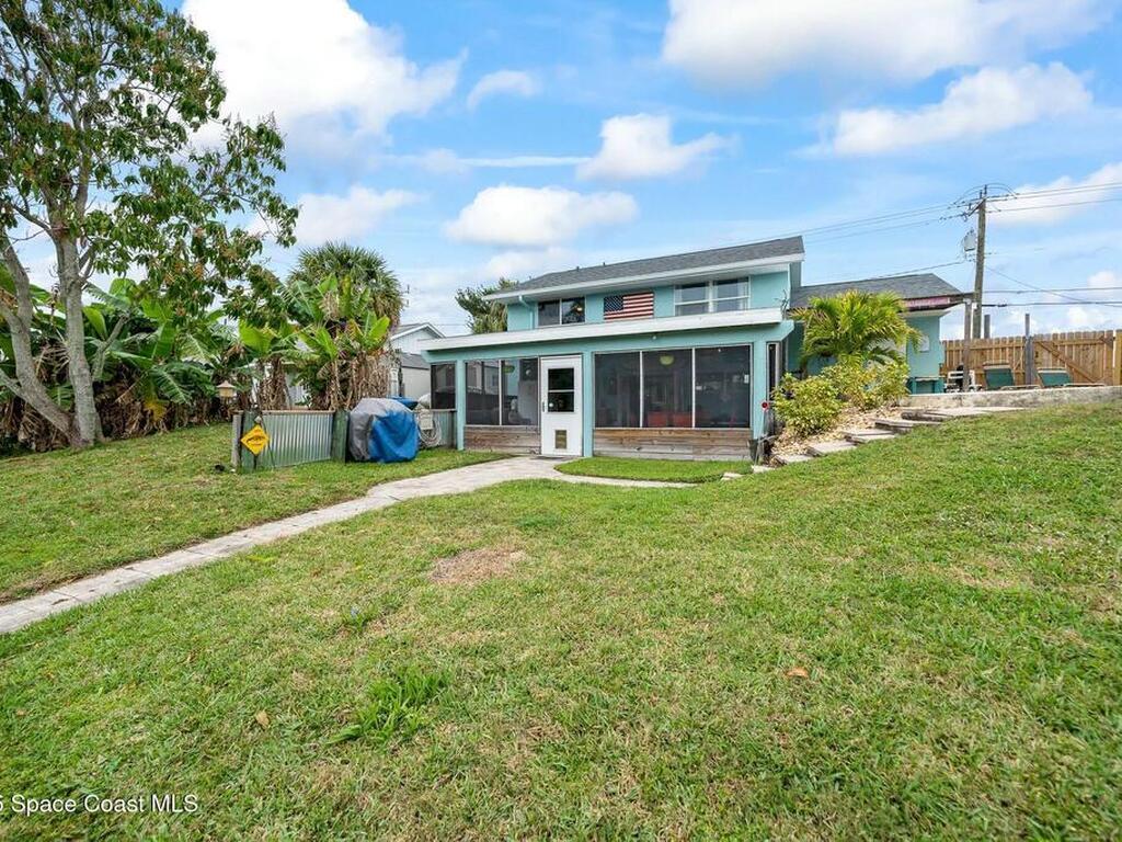 105 Richland Avenue, Merritt Island, FL 32953