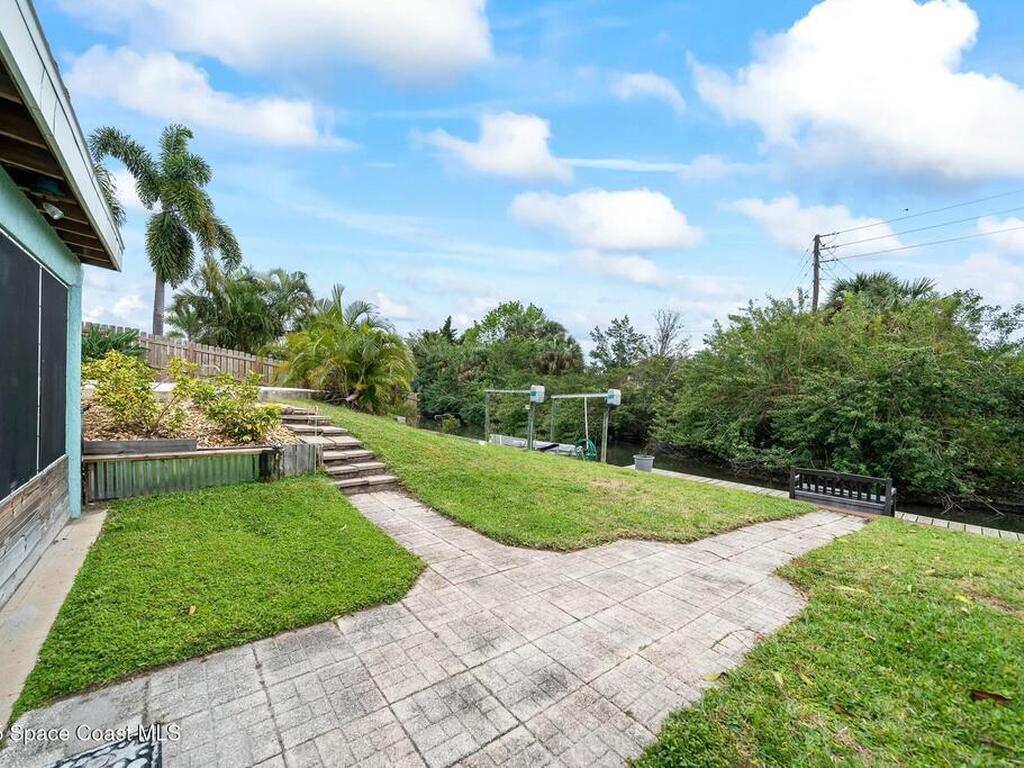 105 Richland Avenue, Merritt Island, FL 32953