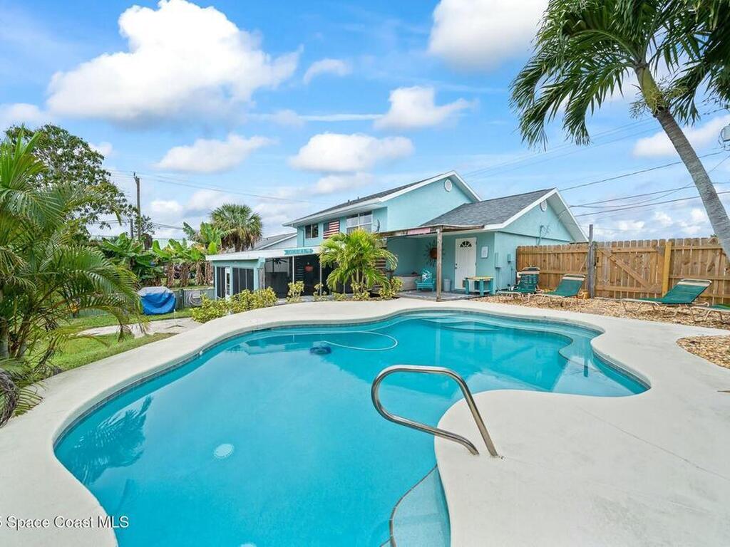 105 Richland Avenue, Merritt Island, FL 32953