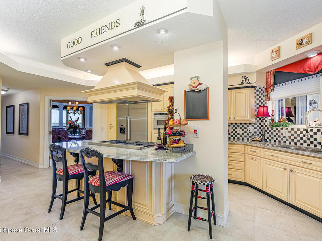 19 N Indian River Drive, Cocoa, FL 32922