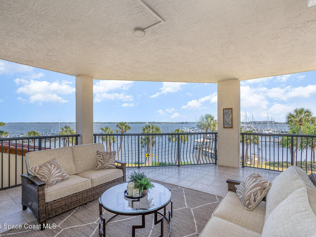 19 N Indian River Drive, Cocoa, FL 32922