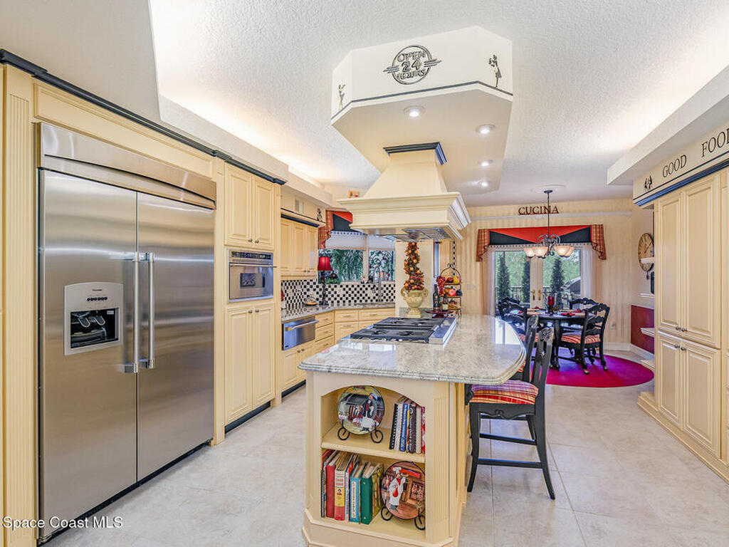 19 N Indian River Drive, Cocoa, FL 32922