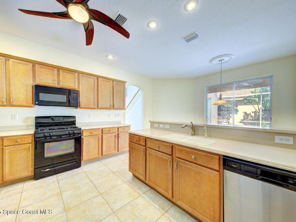 8213 Simpkins Way, Melbourne, FL 32940