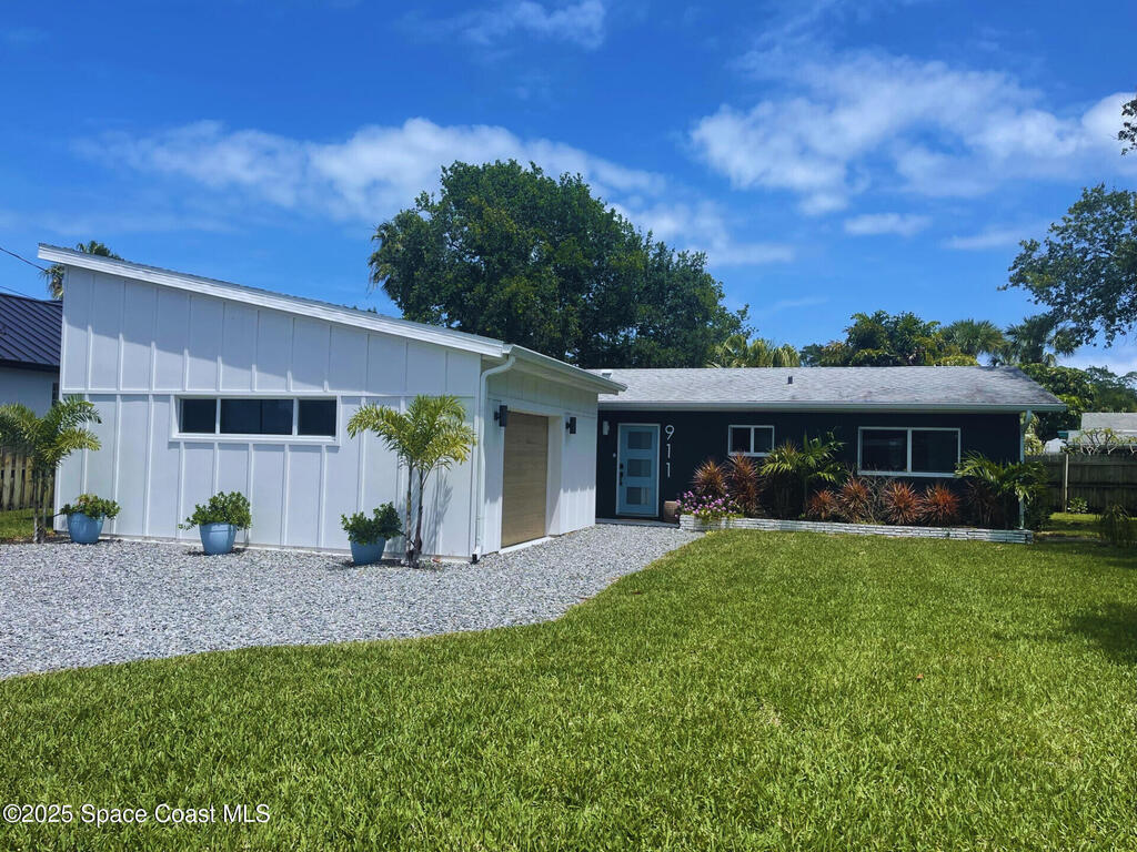 911 Bali Road, Cocoa Beach, FL 32931
