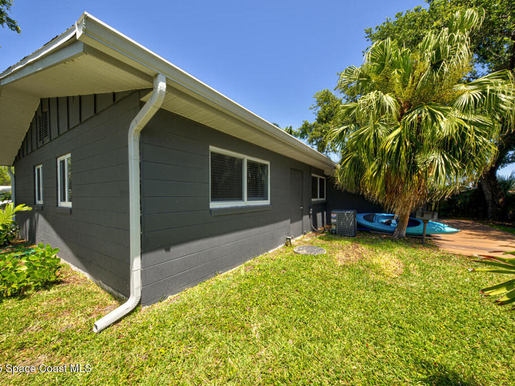 911 Bali Road, Cocoa Beach, FL 32931