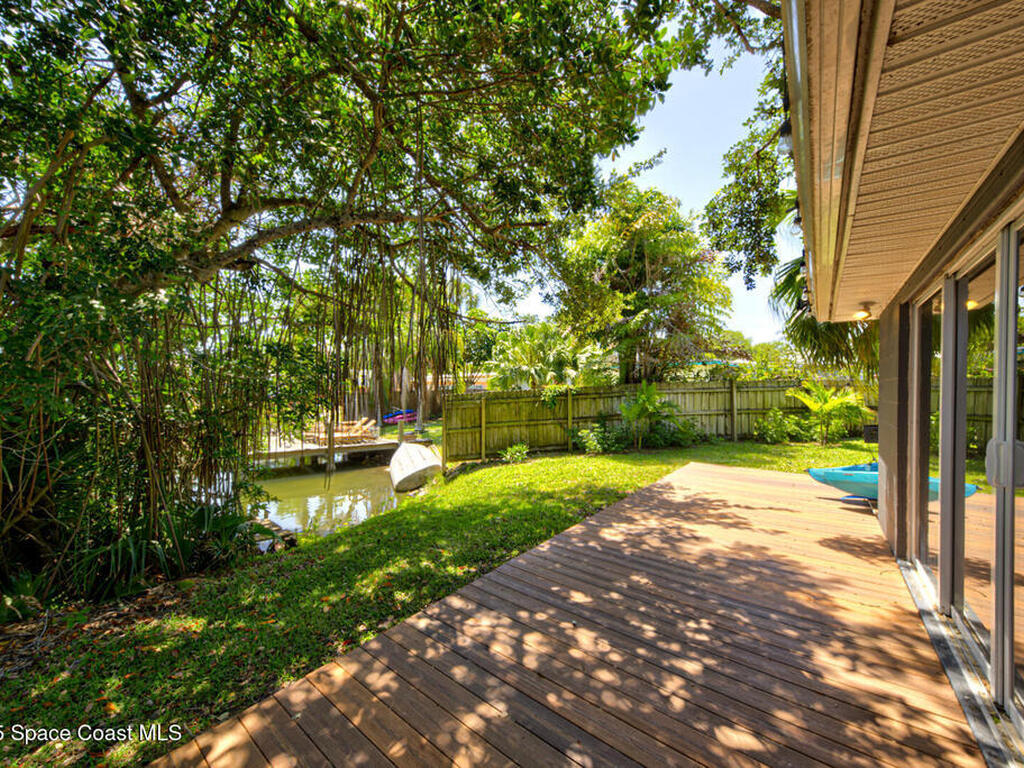 911 Bali Road, Cocoa Beach, FL 32931