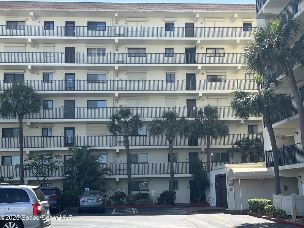 3060 N Atlantic Avenue, Cocoa Beach, FL 32931