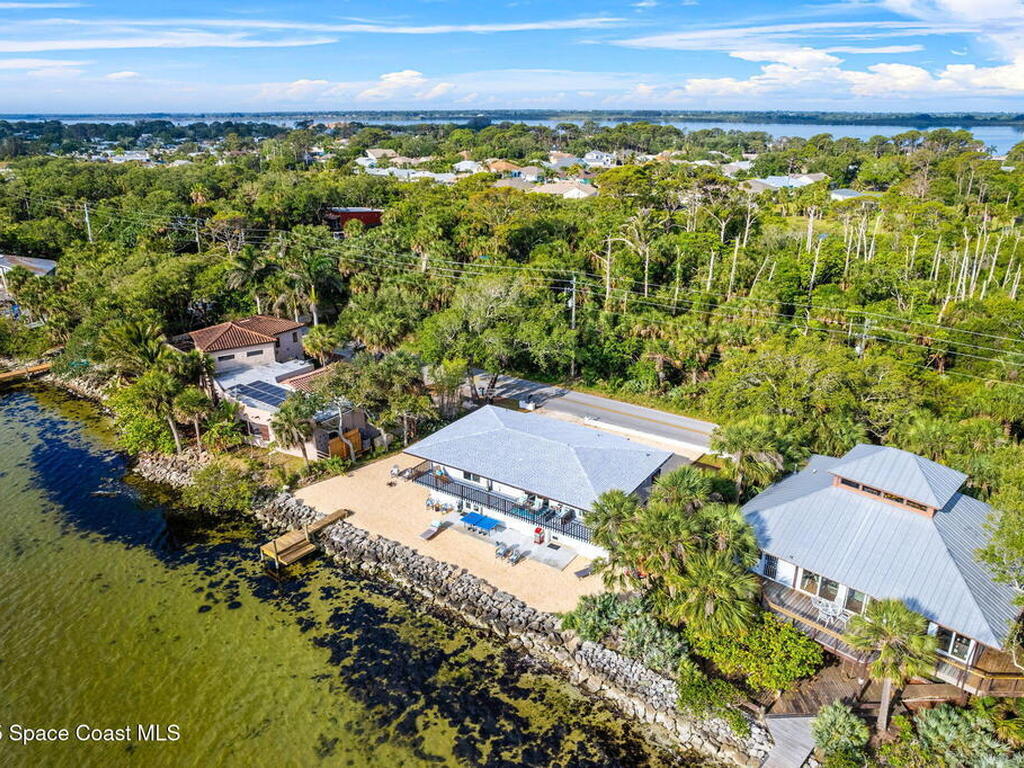 860 S Banana River Drive, Merritt Island, FL 32952