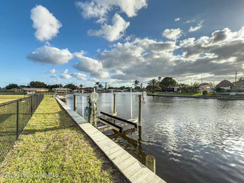 1035 Molaki Drive, Merritt Island, FL 32953