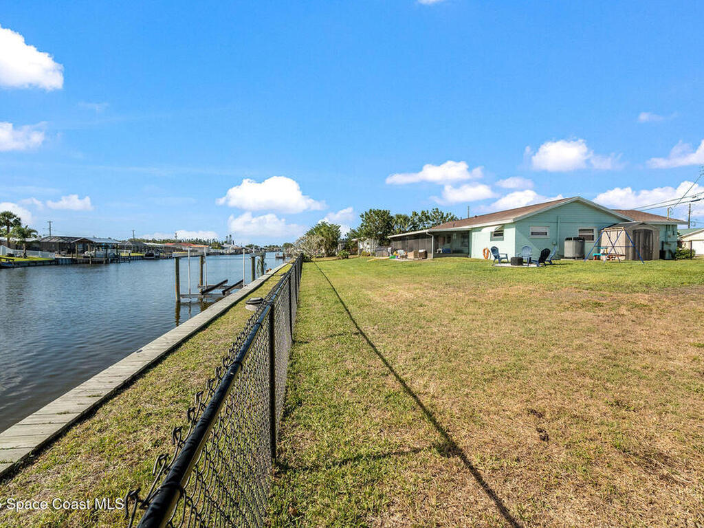 1035 Molaki Drive, Merritt Island, FL 32953