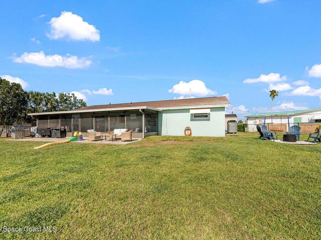1035 Molaki Drive, Merritt Island, FL 32953