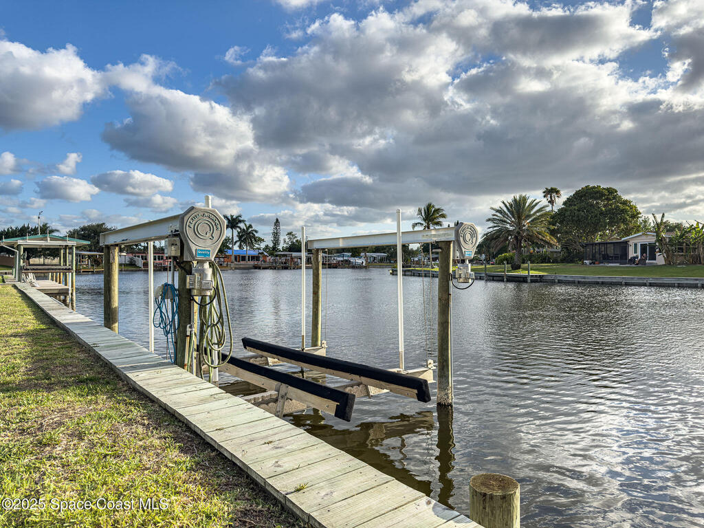 1035 Molaki Drive, Merritt Island, FL 32953