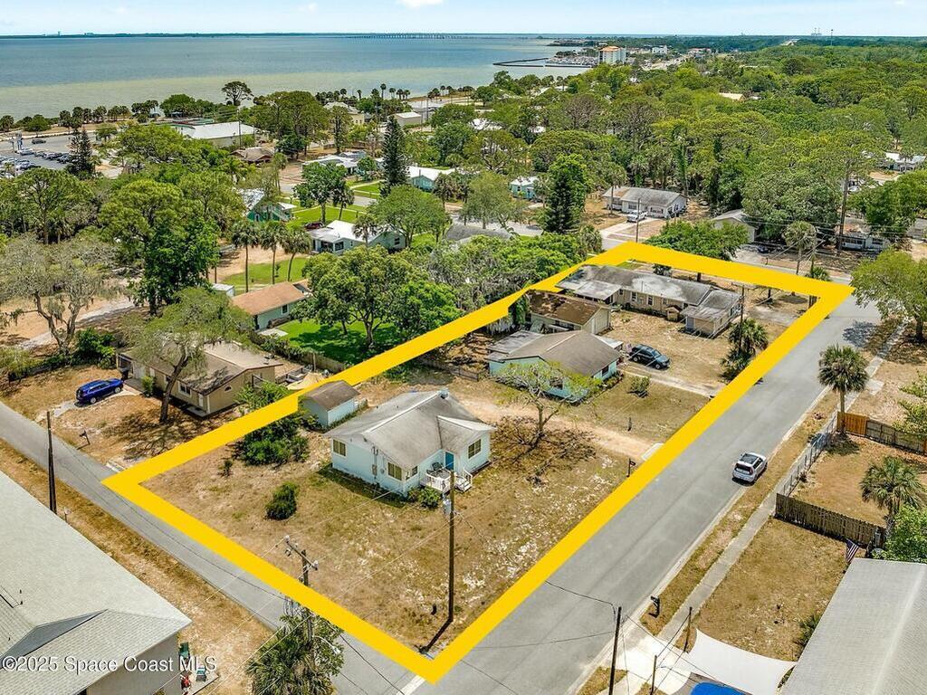 4060 Coquina Avenue, Titusville, FL 32780