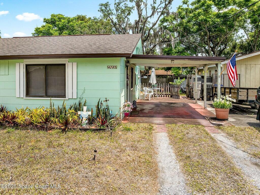 4060 Coquina Avenue, Titusville, FL 32780