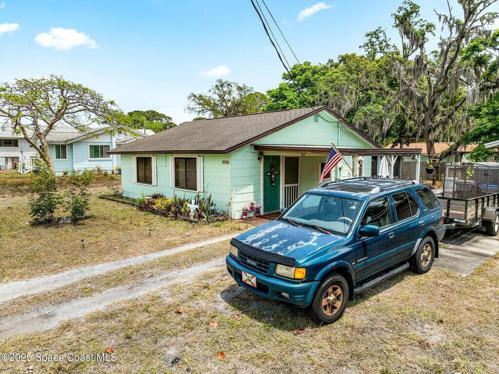 4060 Coquina Avenue, Titusville, FL 32780