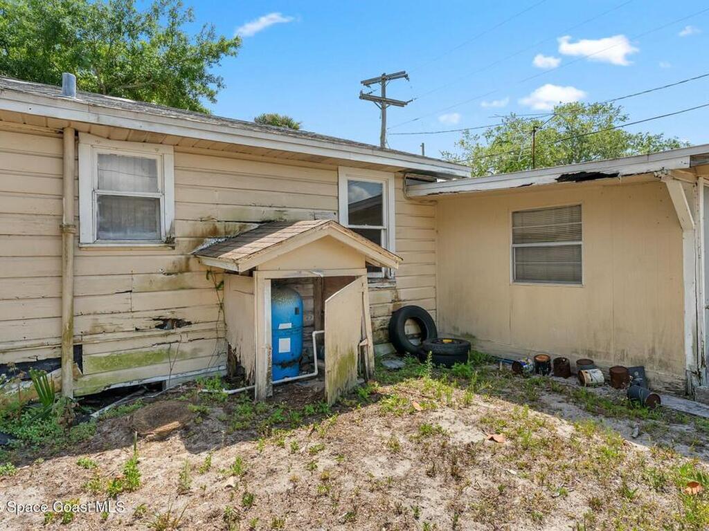 4060 Coquina Avenue, Titusville, FL 32780