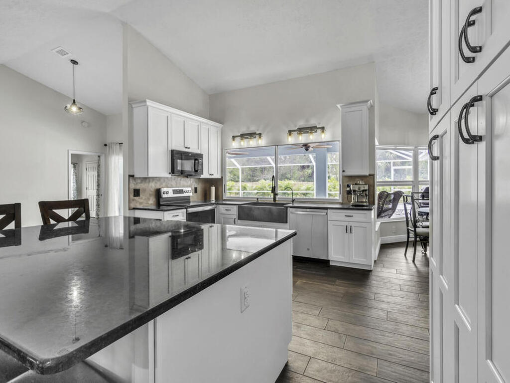 8625 Fleming Grant Road, Sebastian, FL 32976