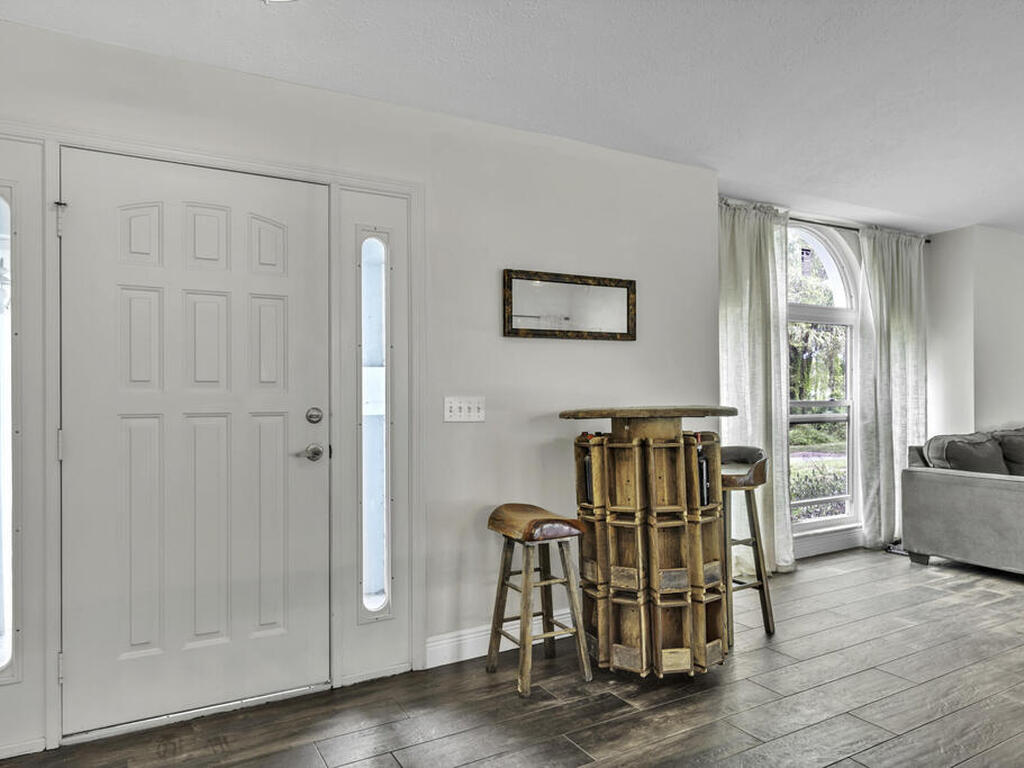 8625 Fleming Grant Road, Sebastian, FL 32976