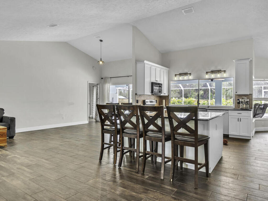 8625 Fleming Grant Road, Sebastian, FL 32976