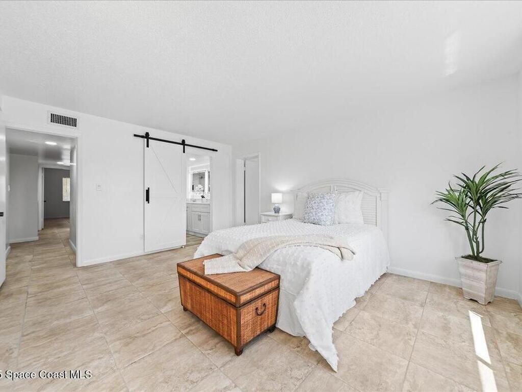 1611 Minutemen Causeway, Cocoa Beach, FL 32931