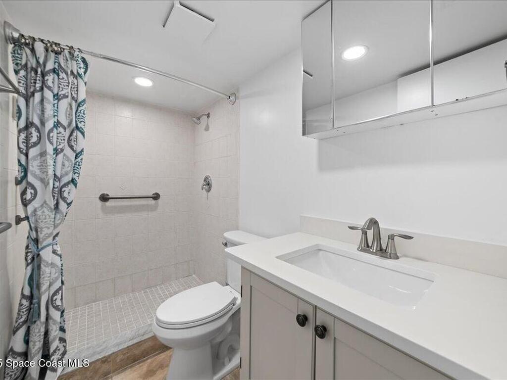 1611 Minutemen Causeway, Cocoa Beach, FL 32931
