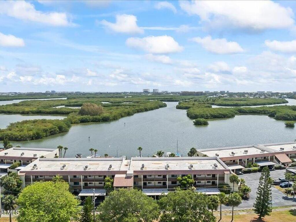 1611 Minutemen Causeway, Cocoa Beach, FL 32931