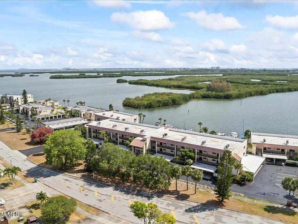 1611 Minutemen Causeway, Cocoa Beach, FL 32931