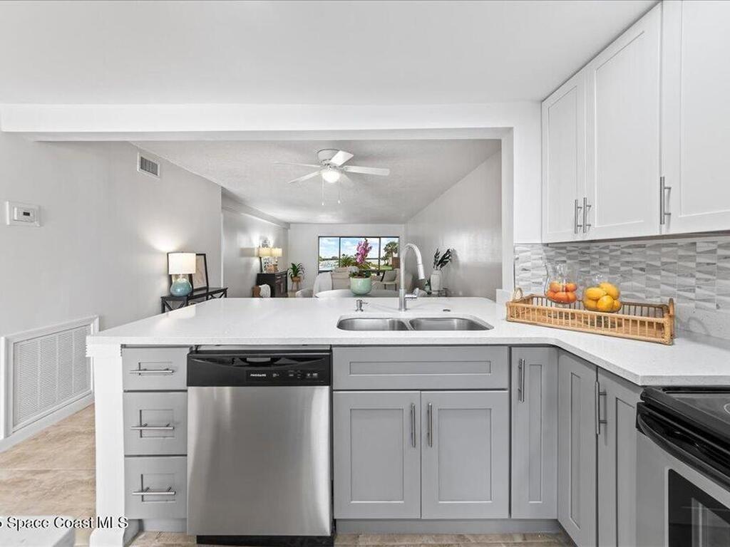 1611 Minutemen Causeway, Cocoa Beach, FL 32931