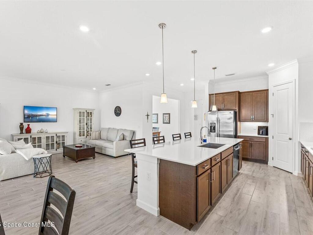2340 Caravan Place, Melbourne, FL 32940