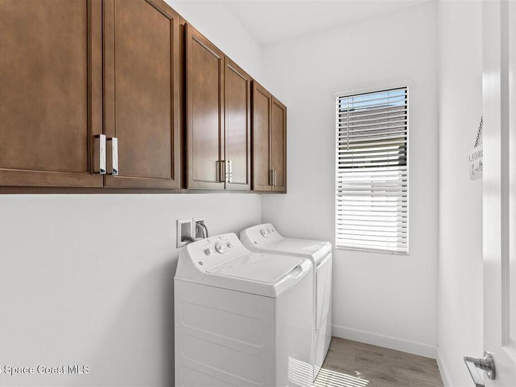 2340 Caravan Place, Melbourne, FL 32940