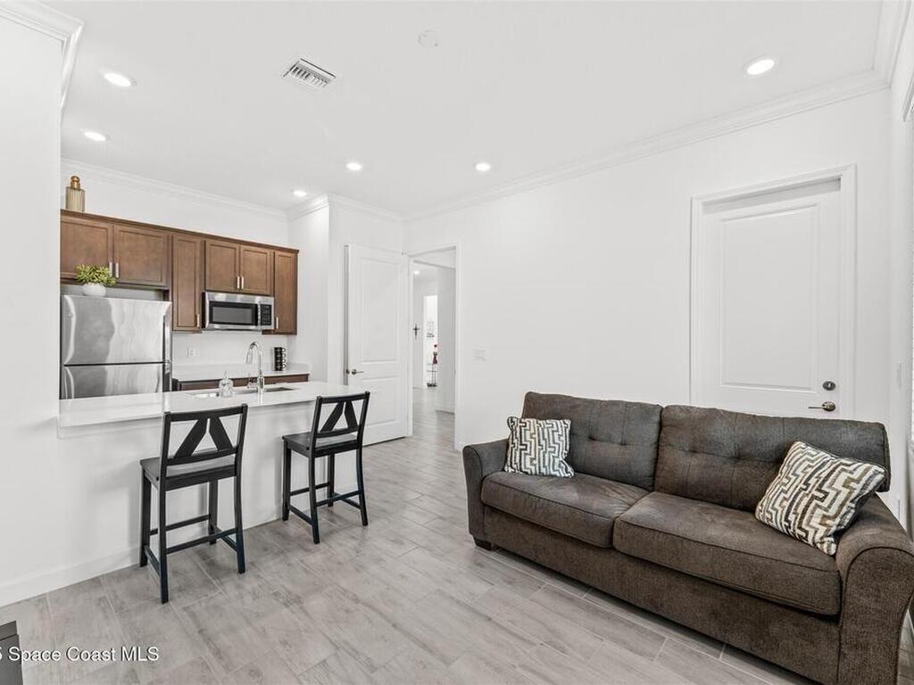 2340 Caravan Place, Melbourne, FL 32940