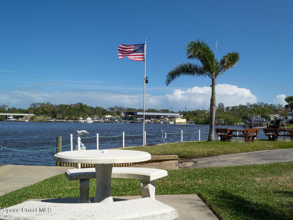 2982 Indian River Drive, Palm Bay, FL 32905