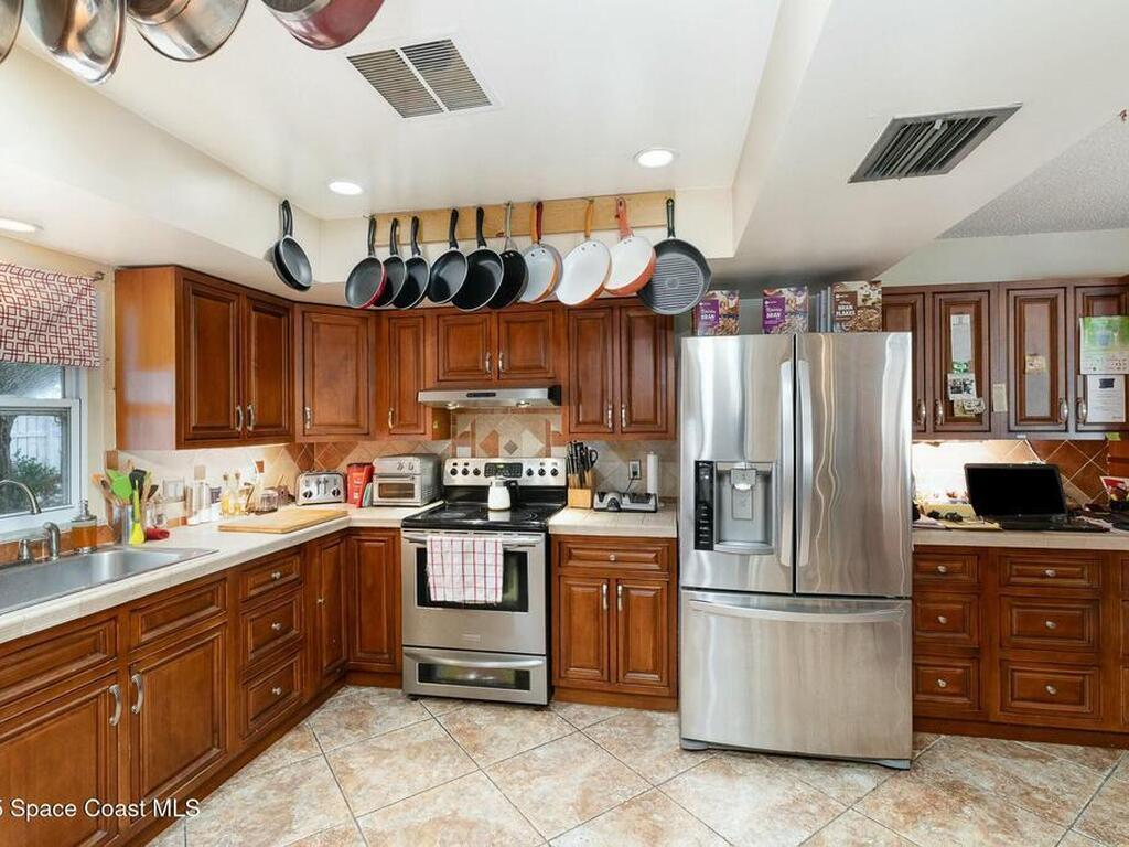 1351 Cherry Hills Road, Palm Bay, FL 32905