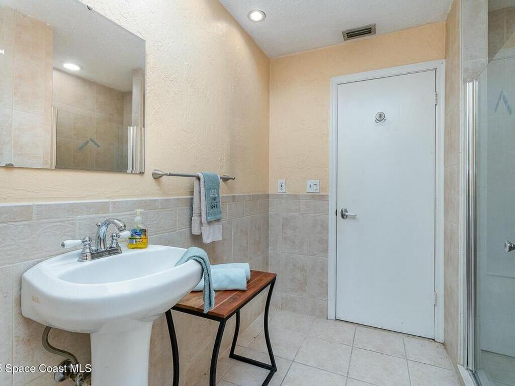 1351 Cherry Hills Road, Palm Bay, FL 32905