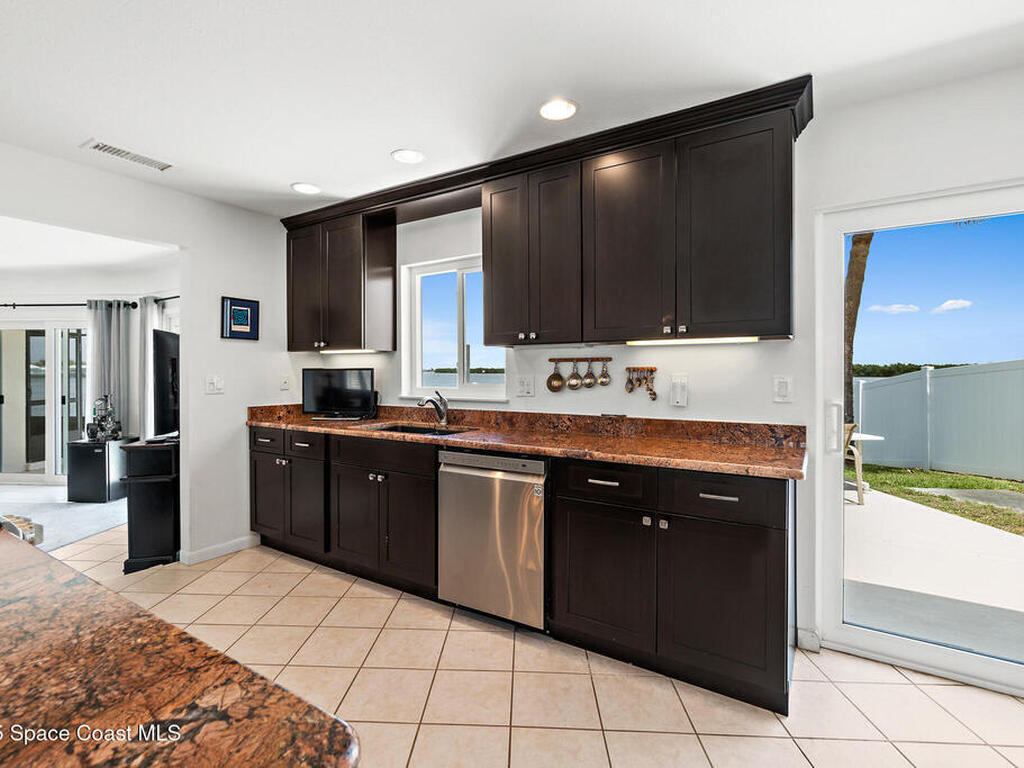 630 Paula Avenue, Merritt Island, FL 32953