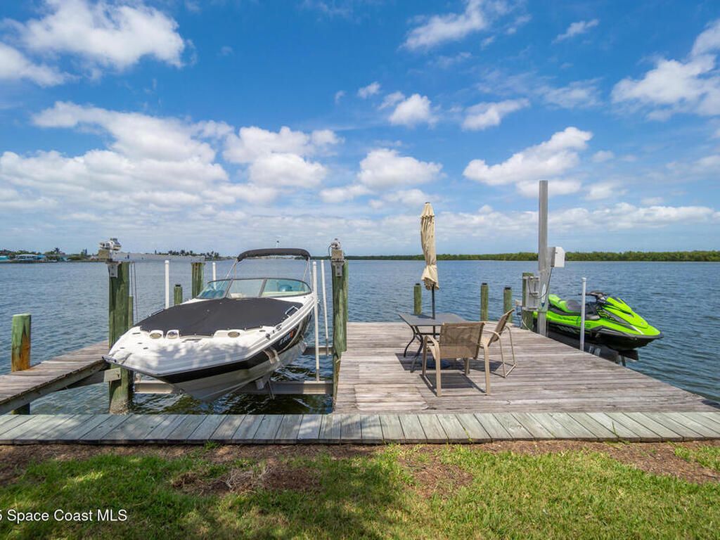630 Paula Avenue, Merritt Island, FL 32953