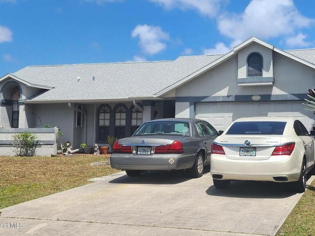 1381 Mann Avenue, Palm Bay, FL 32907