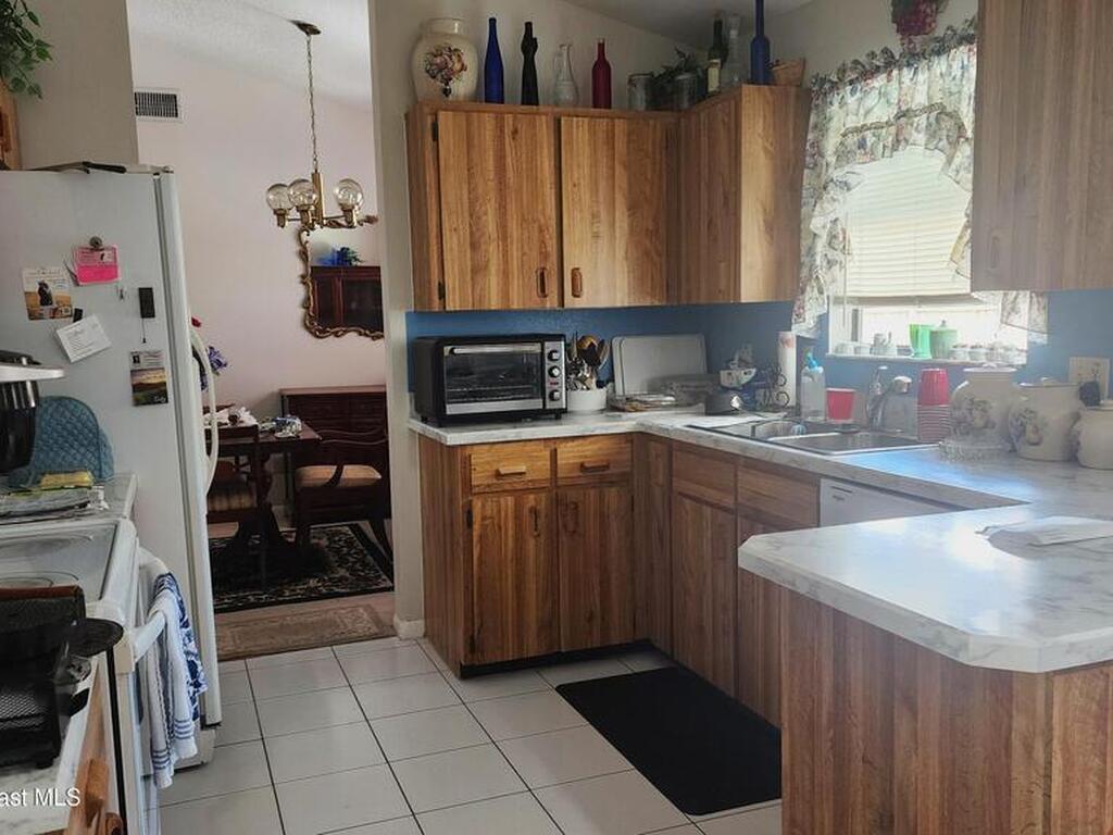 1381 Mann Avenue, Palm Bay, FL 32907