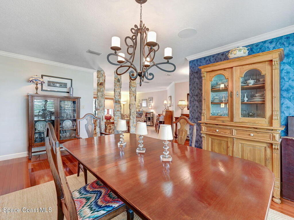 847 Kerry Downs Circle, Melbourne, FL 32940