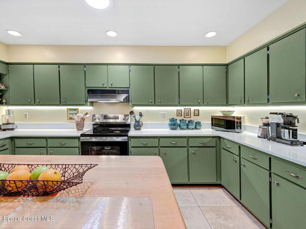 847 Kerry Downs Circle, Melbourne, FL 32940