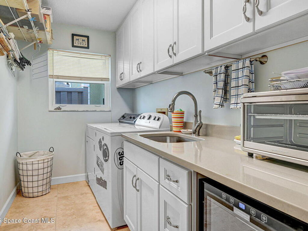 847 Kerry Downs Circle, Melbourne, FL 32940
