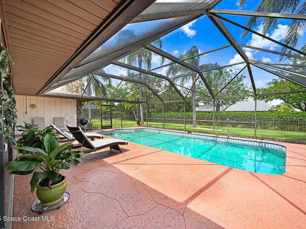 847 Kerry Downs Circle, Melbourne, FL 32940