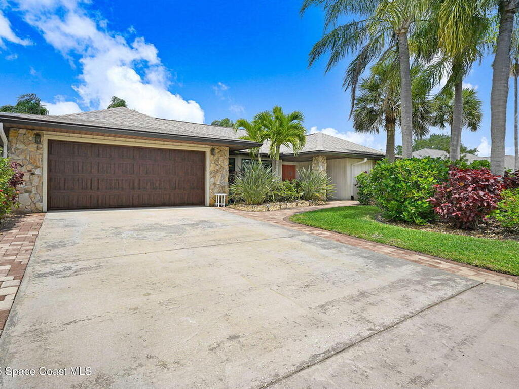 847 Kerry Downs Circle, Melbourne, FL 32940