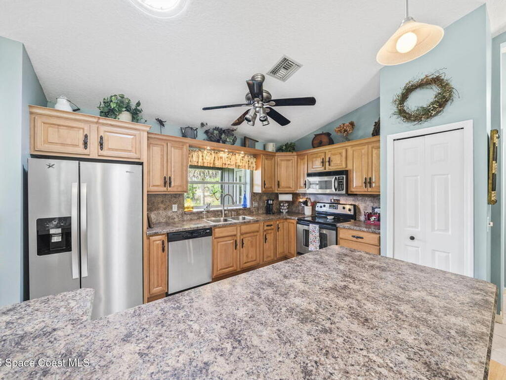 101 Joy Haven Drive, Sebastian, FL 32958
