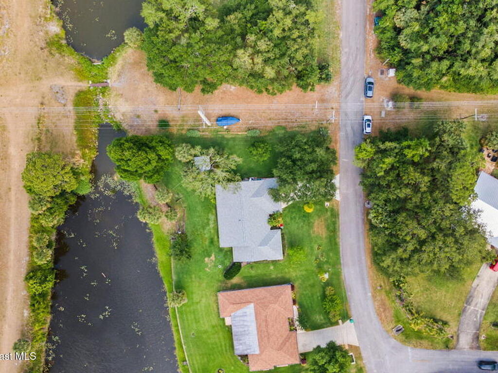 101 Joy Haven Drive, Sebastian, FL 32958