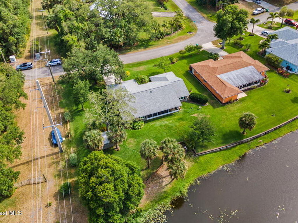 101 Joy Haven Drive, Sebastian, FL 32958