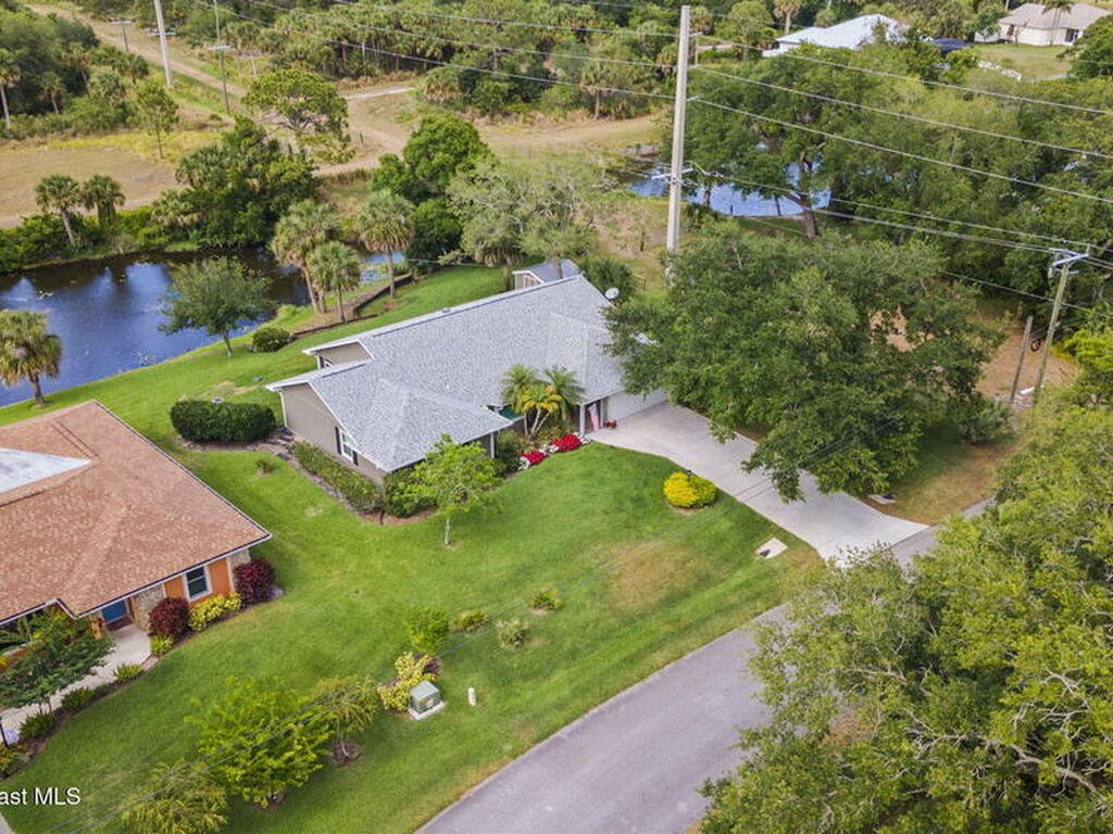 101 Joy Haven Drive, Sebastian, FL 32958
