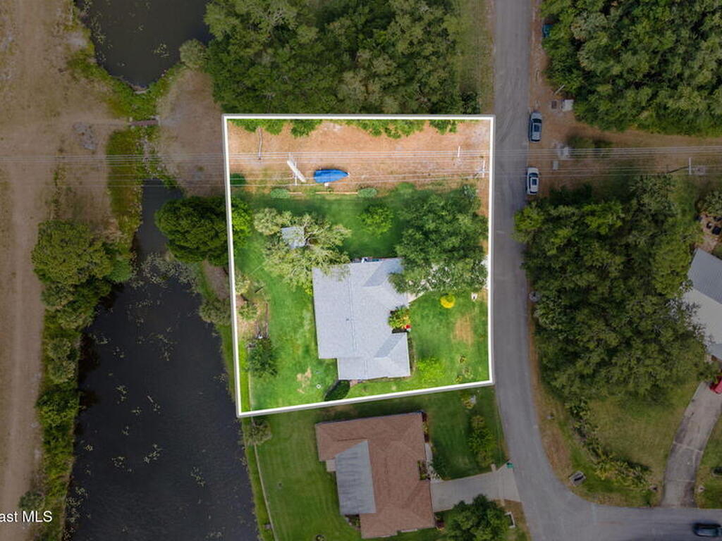 101 Joy Haven Drive, Sebastian, FL 32958