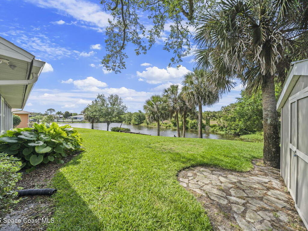 101 Joy Haven Drive, Sebastian, FL 32958