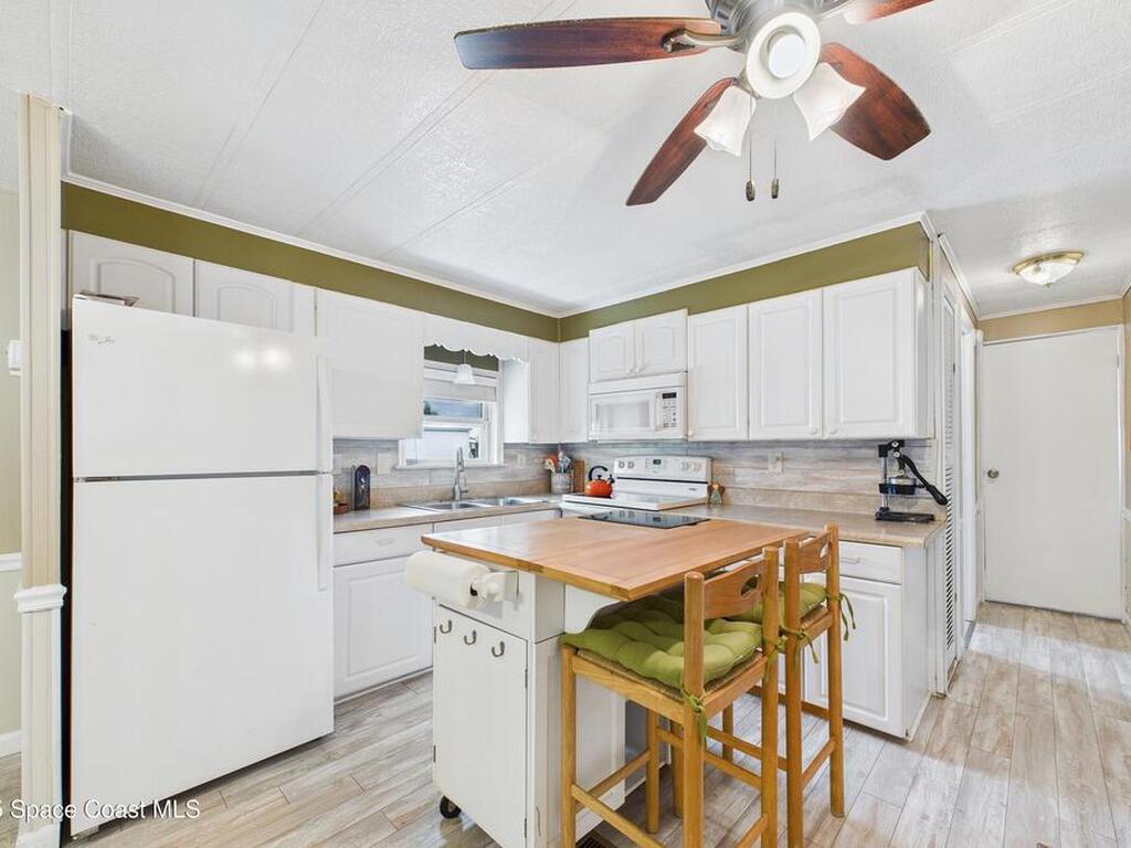 155 Holiday Park Boulevard, Palm Bay, FL 32907
